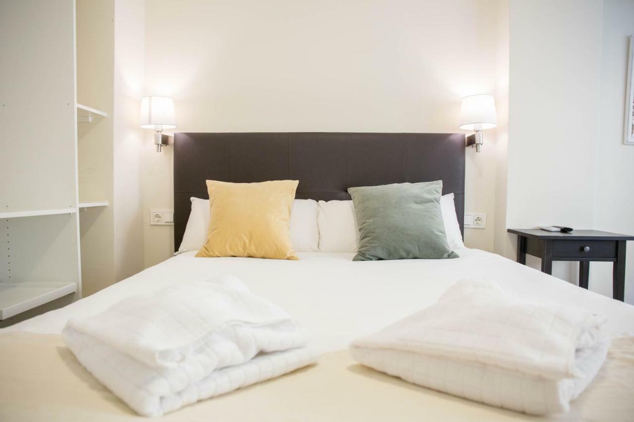 Picasso Premium Apartment Malaga Luaran gambar